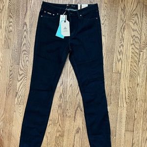 NWT PrAna sienna  jeans  size 8 skinny jean in dark blue